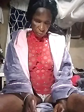 Naughtygrany online show from April 16, 2026, 10:12 pm