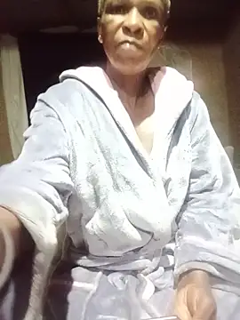 Snapshot of Naughtygrany chatting on June 30, 2026, 1:38 am Naughtygrany online show from June 30, 2026, 1:38 am