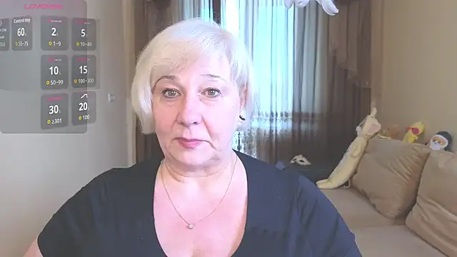 Milane Milky online show from April 17, 2026, 4:48 am