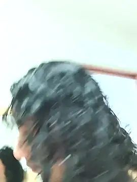 bella swwan  online show from April 12, 2026, 1:47 pm