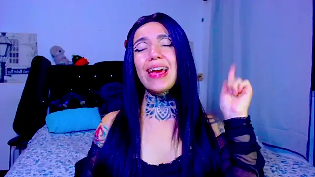 LannieGonzales online show from May 23, 2026, 1:37 am