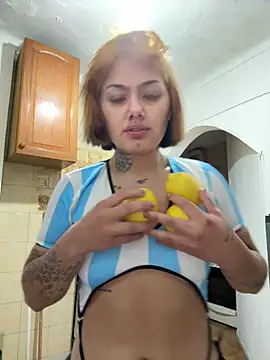 Abrildqquino online show from June 26, 2026, 8:58 pm