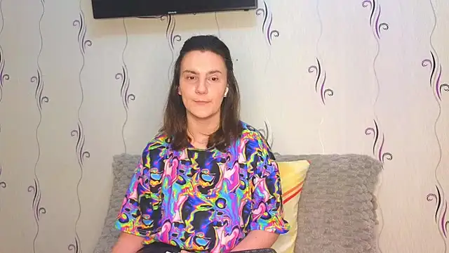 Hey baddie online show from April 8, 2026, 10:33 pm