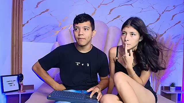 Miaa Hero online show from April 11, 2026, 7:50 pm