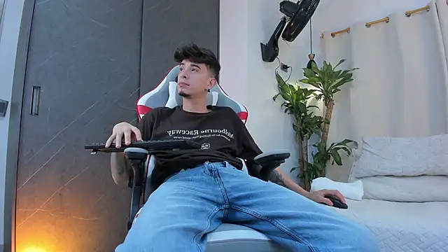 Nova  hard online show from April 11, 2026, 5:59 am