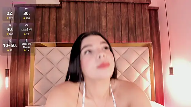 Snapshot of Chloee_Parkerr chatting on July 15, 2026, 4:19 am Chloee Parkerr online show from July 15, 2026, 4:19 am