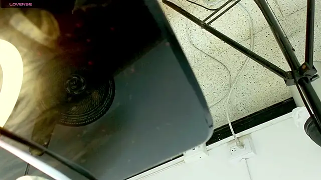 Selene  Luna online show from April 12, 2026, 1:42 am