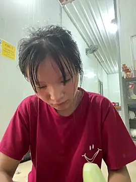 Elisa-a online show from May 23, 2026, 9:19 am