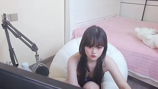 NINI531 online show from April 16, 2026, 11:33 am