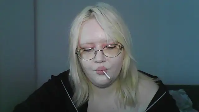 Elayne Sweet online show from April 11, 2026, 8:07 am