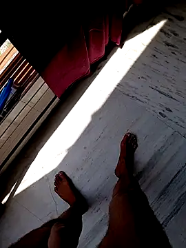 Dreaming Couple online show from May 16, 2026, 5:17 am