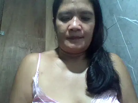 PinayZaira online show from July 12, 2026, 4:52 pm