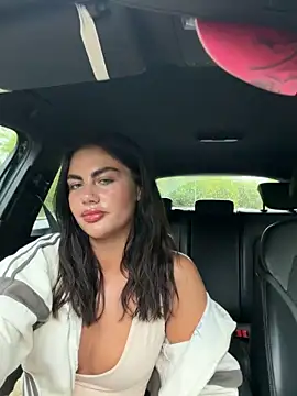 Jessiebx online show from April 14, 2026, 5:18 pm