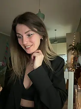 Rita Tease online show from April 19, 2026, 6:21 pm