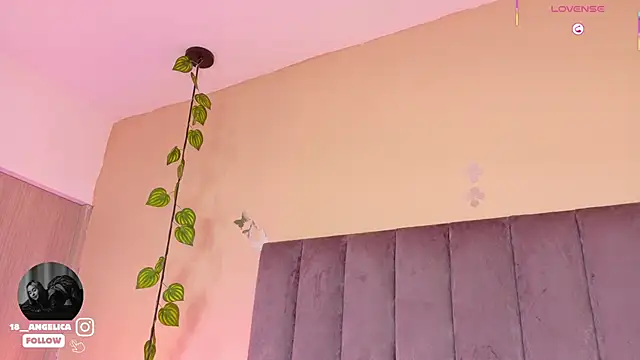 Snapshot of angelicaa_garcia chatting on June 11, 2026, 11:29 am angelicaa garcia online show from June 11, 2026, 11:29 am