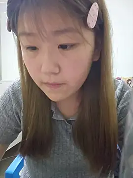 mianmian-666 online show from June 3, 2026, 2:07 pm