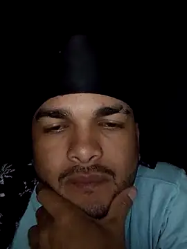 Nicolas Moncadas online show from April 17, 2026, 3:42 am