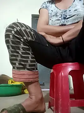 jikey-bibi online show from April 11, 2026, 10:35 pm