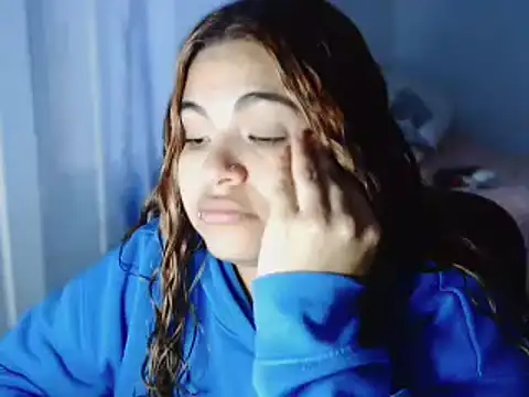 HannyKooper online show from April 14, 2026, 5:29 pm