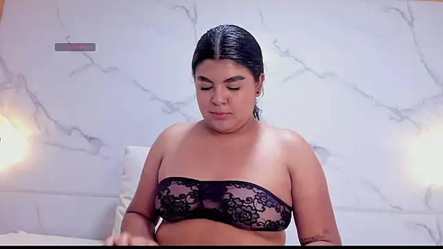 dakota tucci online show from April 11, 2026, 7:45 am