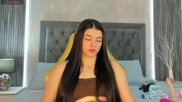 AngelxFerrer  online show from May 11, 2026, 2:45 pm
