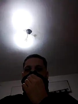 Snapshot of elcapitanromeo chatting on May 10, 2026, 3:43 am elcapitanromeo online show from May 10, 2026, 3:43 am