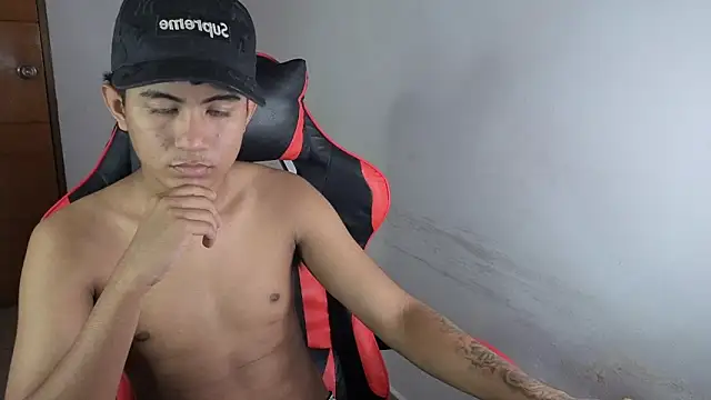 darknigthx online show from April 16, 2026, 11:51 pm