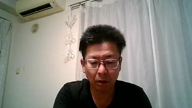zakochin1106 online show from July 13, 2026, 3:11 pm