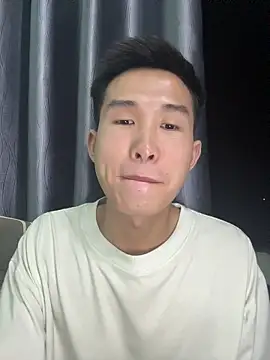 tuanhip online show from April 5, 2026, 3:08 pm