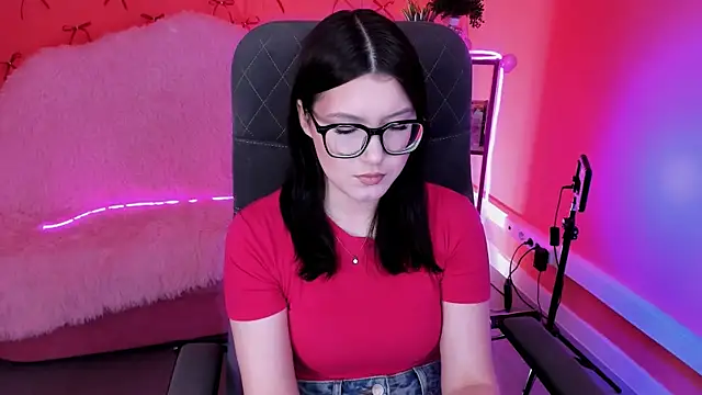 JennyGibson online show from May 15, 2026, 5:05 am