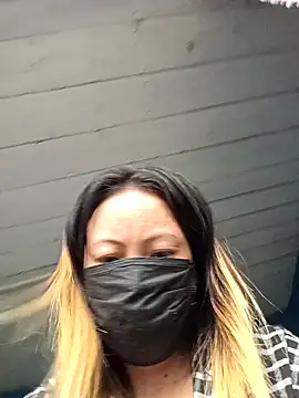 Bristy BigBoobs online show from June 3, 2026, 4:35 am