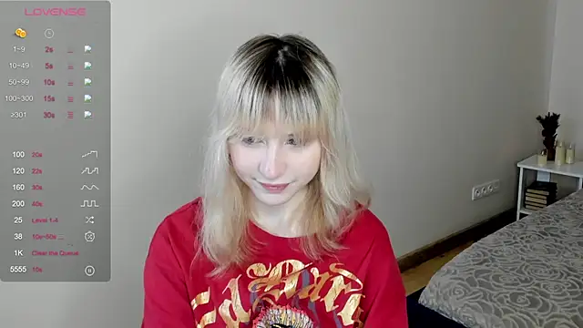 MiaKimiko online show from May 20, 2026, 1:02 am