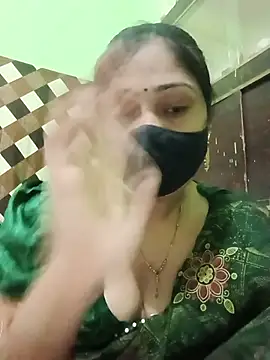 Snapshot of Pinki-girl chatting on July 13, 2026, 5:07 am Pinki-girl online show from July 13, 2026, 5:07 am