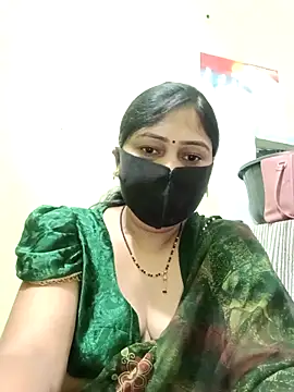 Pinki-girl online show from May 16, 2026, 6:45 am