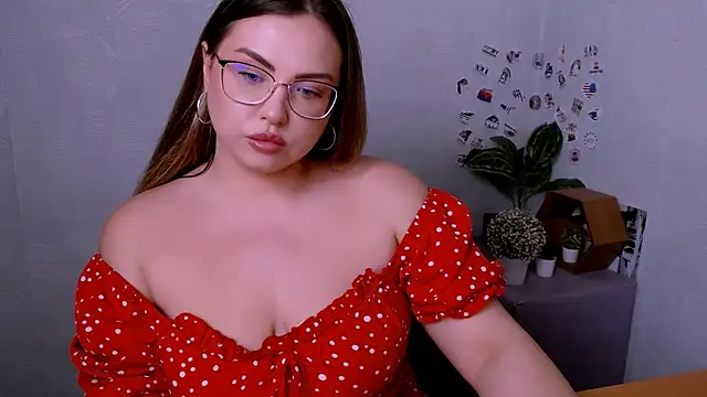 AminaSoul  online show from April 8, 2026, 1:12 pm