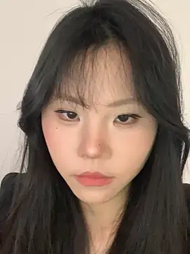 Lina 577 online show from April 8, 2026, 6:48 am