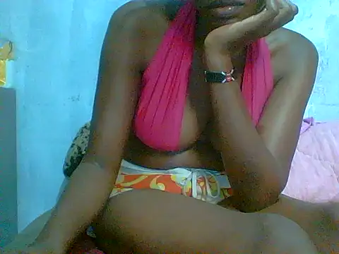 luba05 online show from April 15, 2026, 2:10 pm