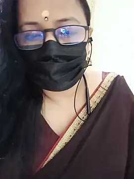 monisha cam online show from July 12, 2026, 6:31 pm