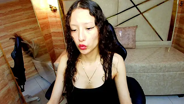 abby  r online show from April 15, 2026, 12:53 pm