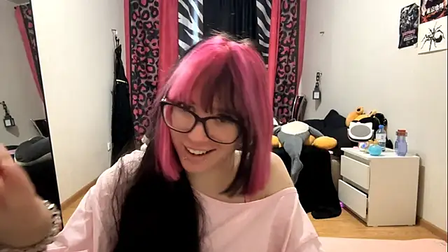 WifeAileen online show from April 10, 2026, 6:53 am