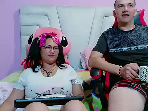 xiomaraANDcristiano online show from April 10, 2026, 11:56 pm