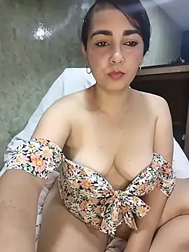 Emily Divi69 online show from April 10, 2026, 12:17 am