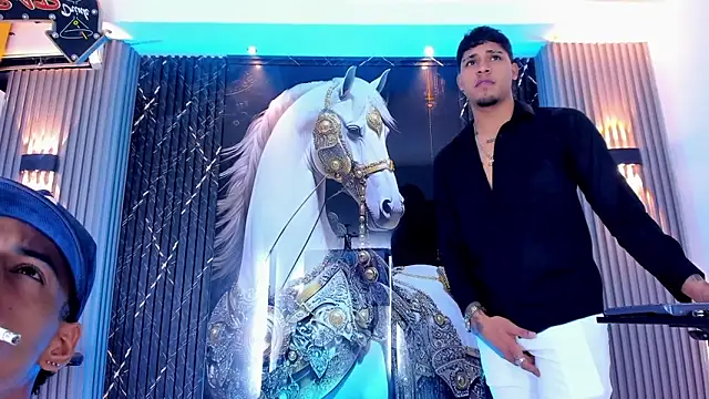 the knights of the night  online show from April 14, 2026, 3:33 am