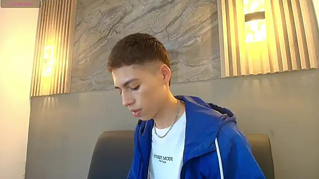 KENNY HANK online show from April 17, 2026, 3:53 am