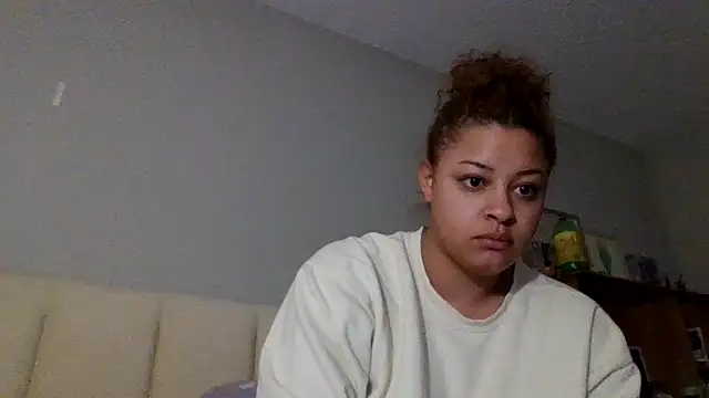 madzbailey online show from May 24, 2026, 11:04 pm