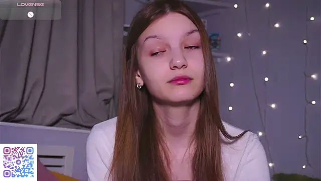 OpsieBoobsie online show from April 13, 2026, 5:22 am