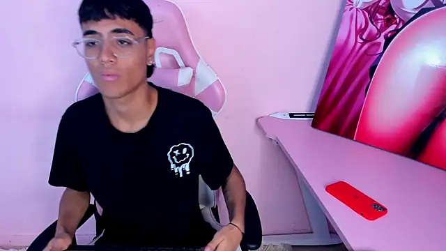 DannTaylor online show from April 8, 2026, 12:28 pm