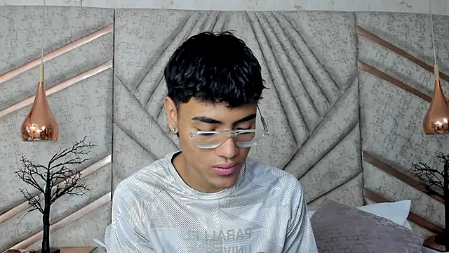 DannTaylor online show from April 16, 2026, 12:50 pm