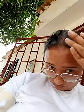 naughty girl hot  online show from April 7, 2026, 2:52 pm