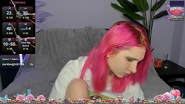 Kitty Blondie online show from April 16, 2026, 9:39 pm